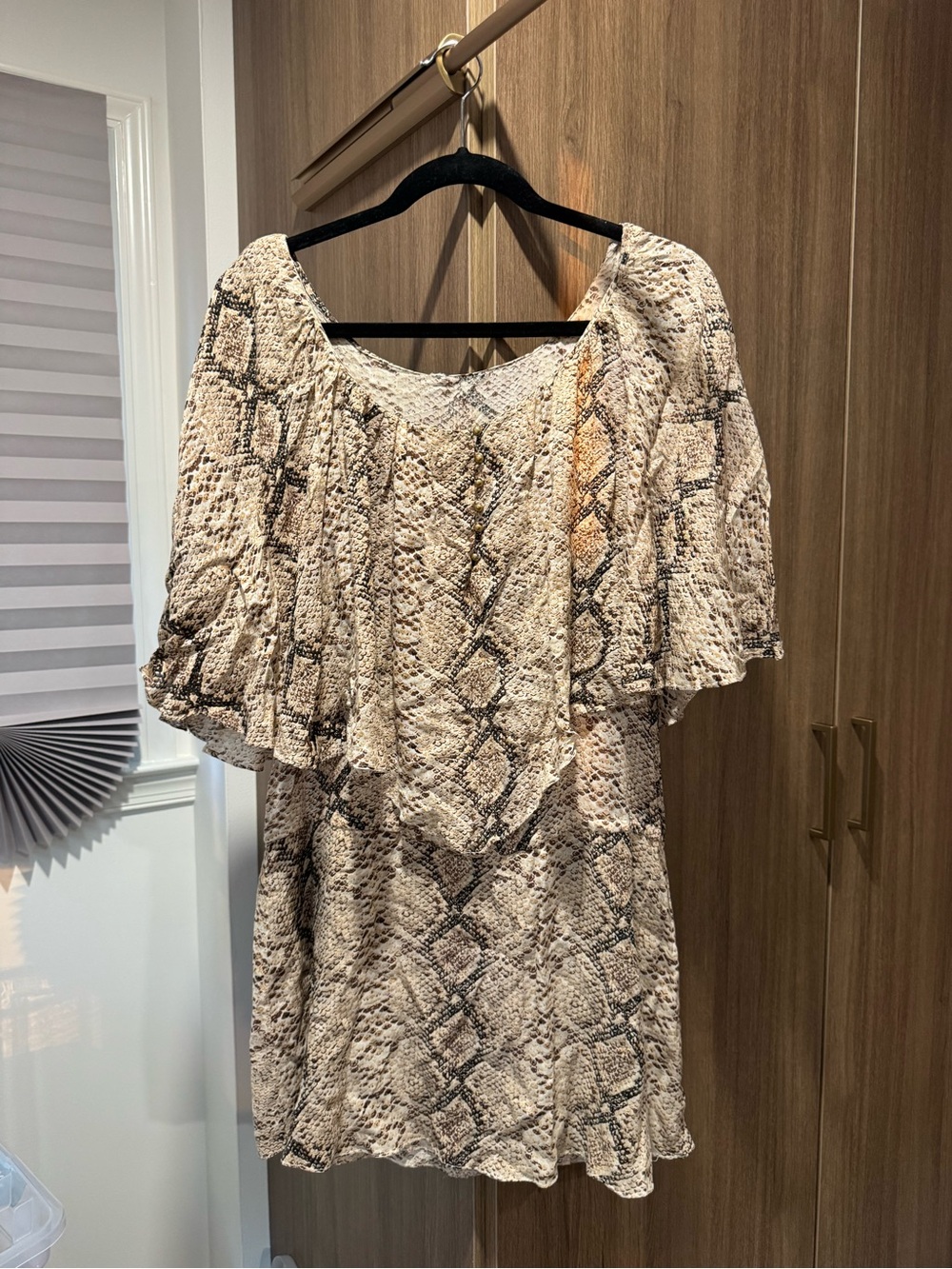 Snake-Print Cream Flounce Sleeve Dress